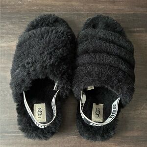 UGG Fluffy Black Slippers